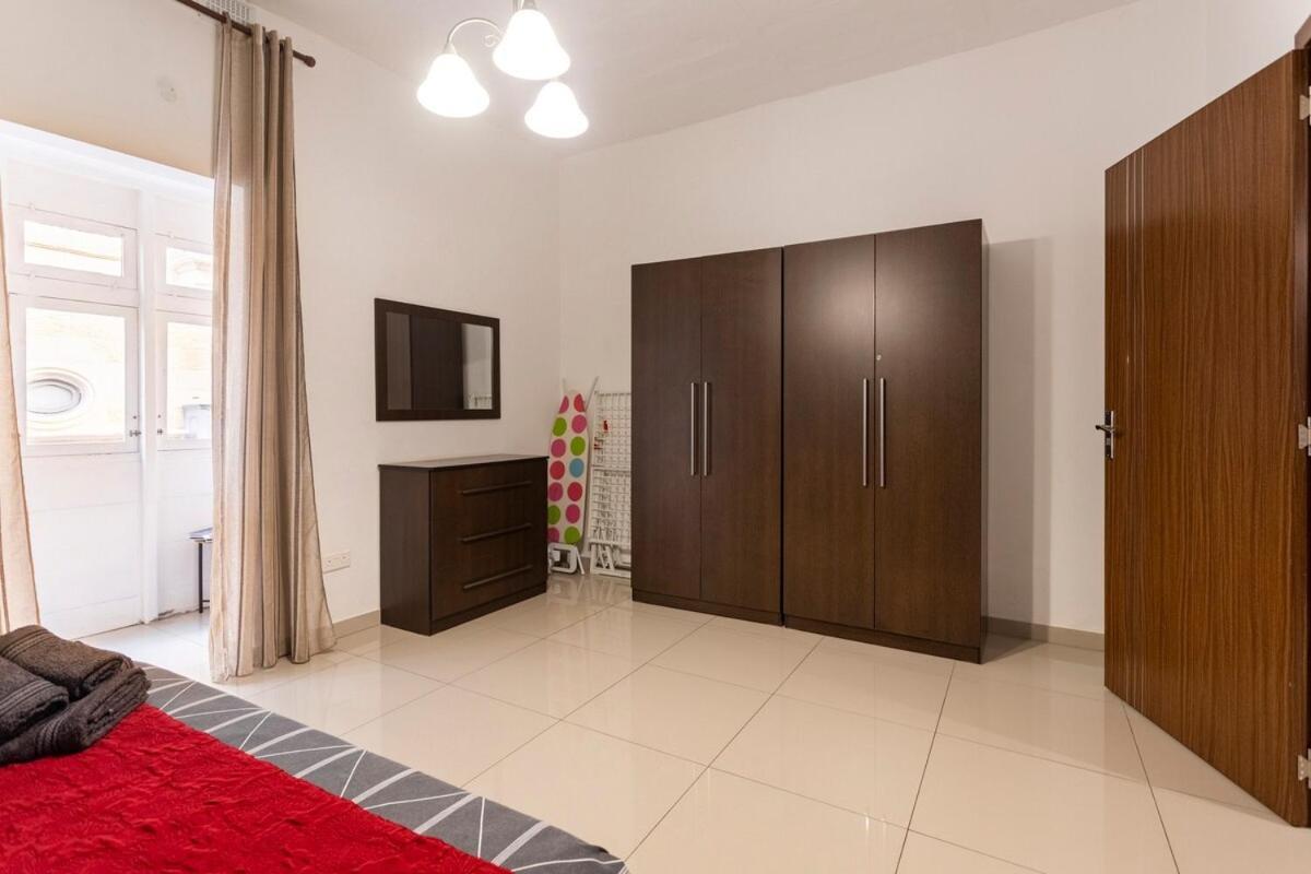 Superbly Located Cosy 2-Bedroom Apartment Valletta Exterior foto